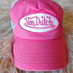 Pink von dutch hat